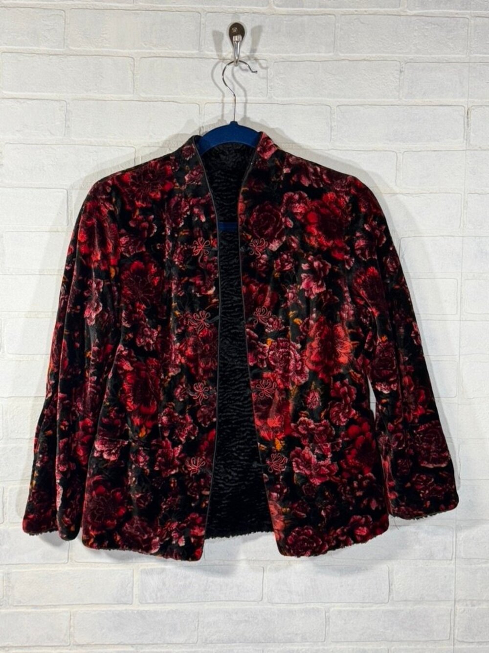 Rare Vintage Floral Velvet Reversible Jacket with Mandarin Collar and Frog Closu